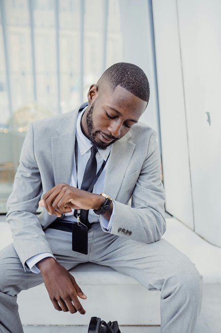 DLJC Bags & Aksesory - When A Man Waits for His Woman to get Ready